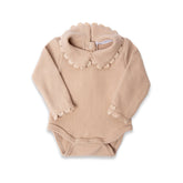 Body mit Rundhalsausschnitt und Stickerei – SAND 10 –  | Bamboom