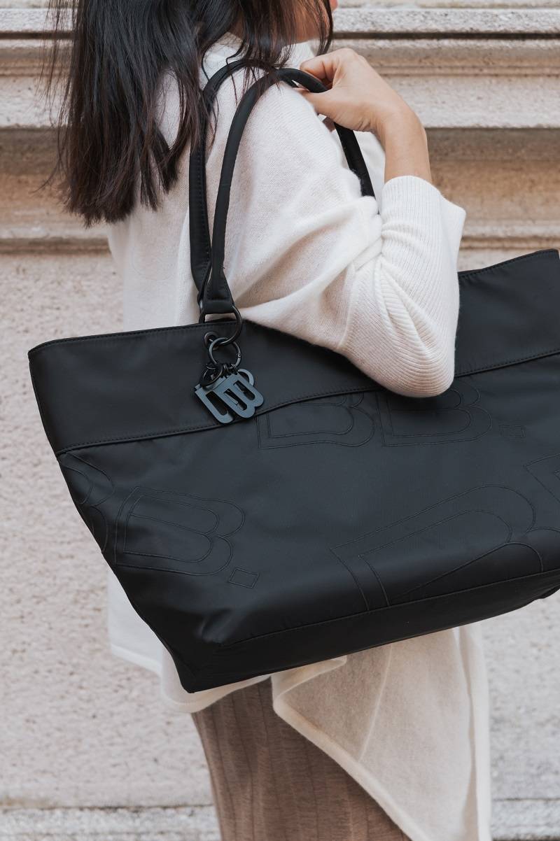 Borsa A Tracolla Donna In Bambù Intrecciato Color Marrone - Forma Semicerchio - Foto 2